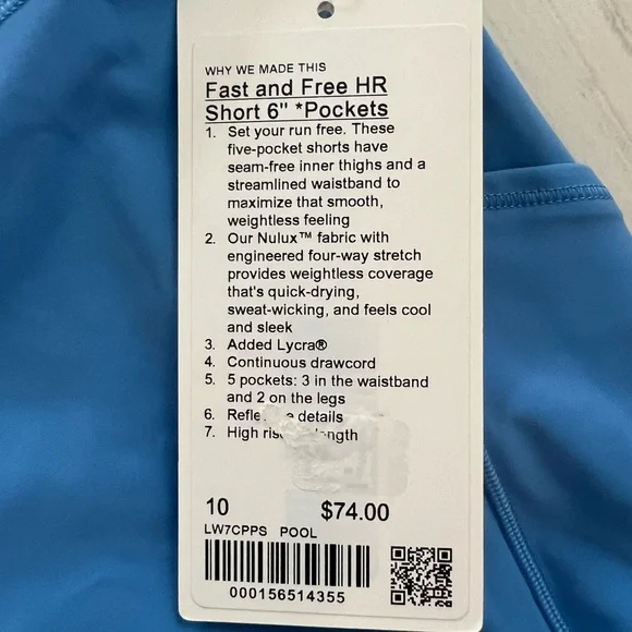 NWT Fast and Free HR Shorts with Pockets - Picture 3 of 5